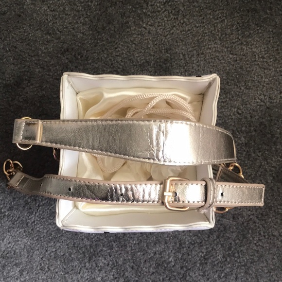 Popcorn Handbag - Picture 7 of 7